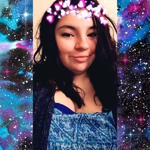 Meet your Posher, Gillian